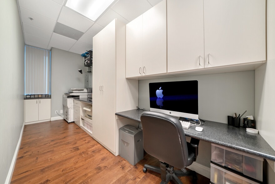 More Photos Of 6B Liberty, Aliso Viejo Office For Sale