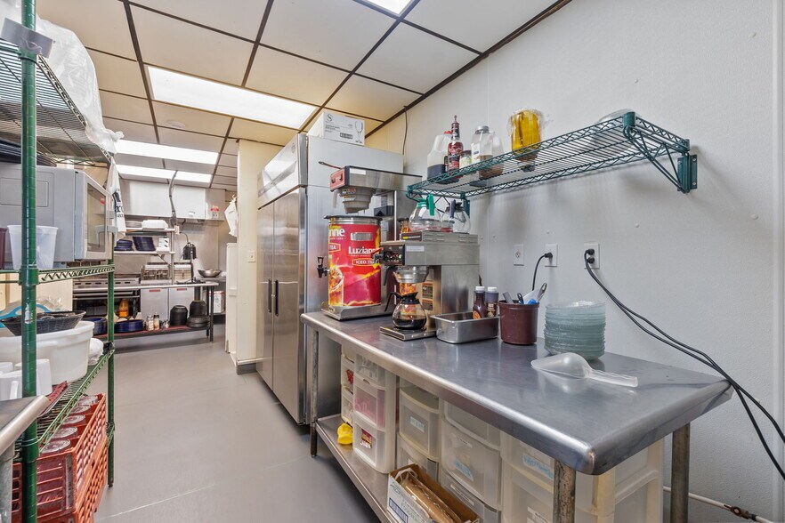 More Photos Of 49252 NC 12, Buxton Restaurant For Sale