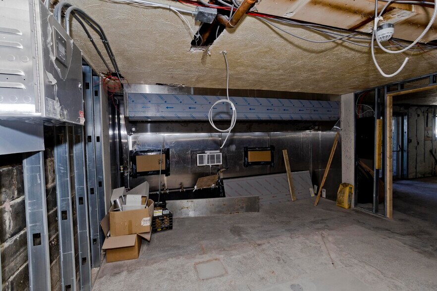 More Photos Of 52 Gladdu Ave, Chicopee General Retail For Sale