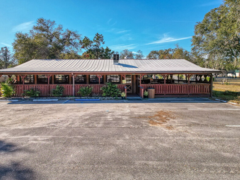 Primary Photo Of 15525 Shady Hills Rd, Spring Hill Restaurant For Sale