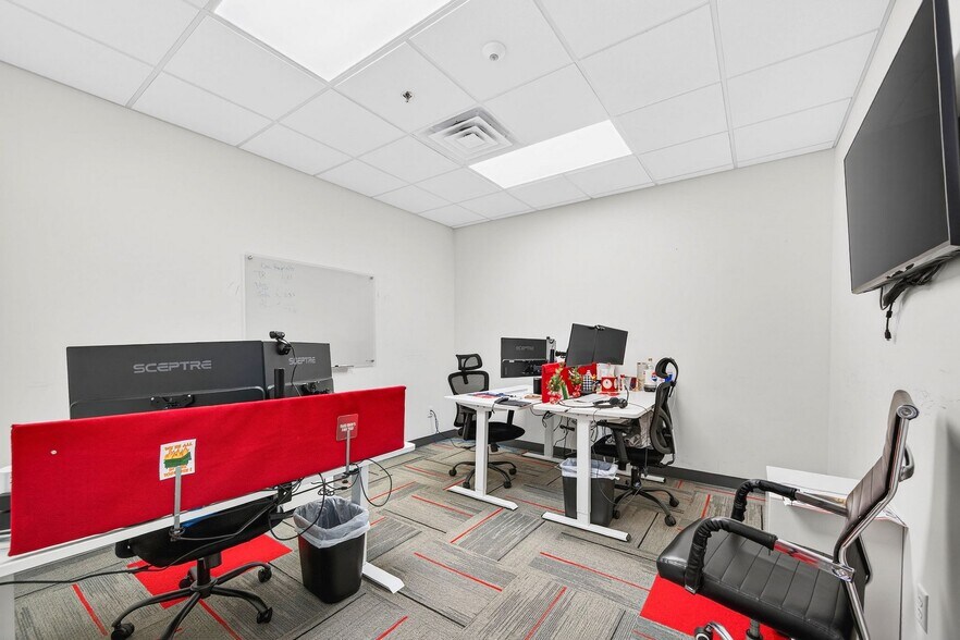 More Photos Of 930 S Harbor City Blvd SW, Melbourne Office For Sale