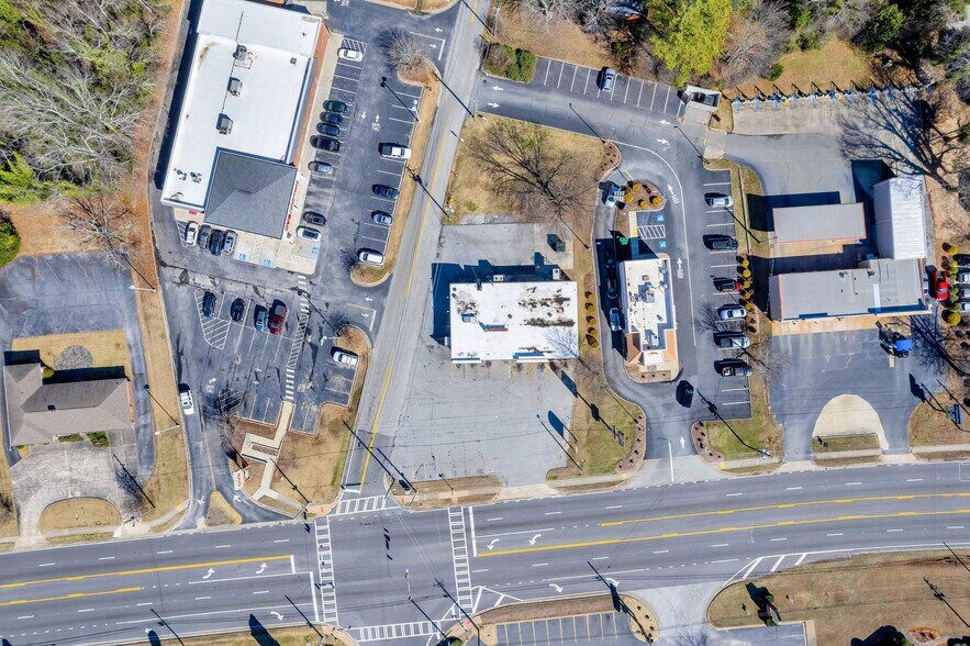 More Photos Of 999 Big a Rd, Toccoa Restaurant For Sale