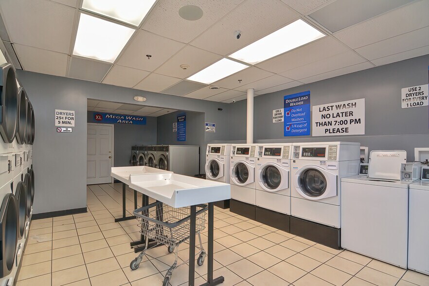 More Photos Of 15-25 Lunenburg St, Fitchburg Storefront Retail Residential For Sale