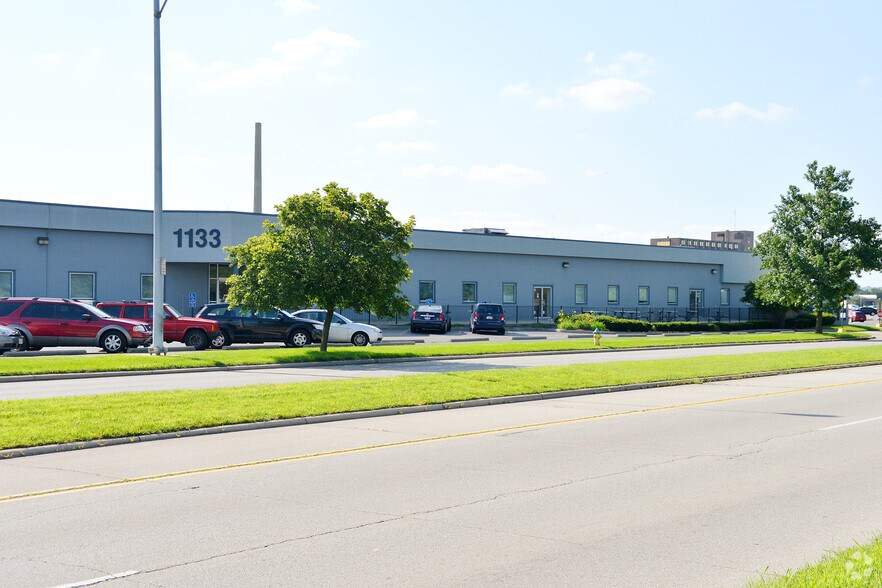 More Photos Of 1133 S Edwin C Moses Blvd, Dayton Flex For Lease