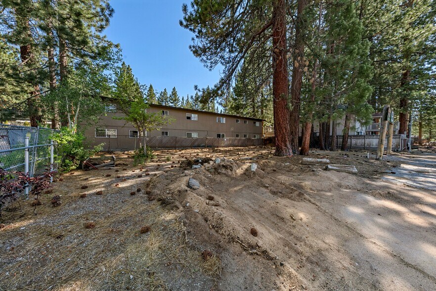 More Photos Of 1050 Fremont Ave, South Lake Tahoe Freestanding For Sale