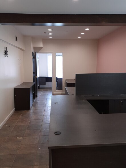 More Photos Of 683 NY-17M, Monroe Office For Lease