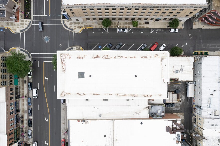 More Photos Of 401 S Main St, Findlay Office For Lease