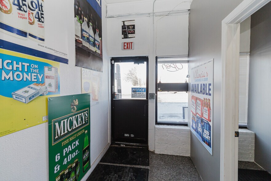 More Photos Of 3117 E 13th St, Wichita Freestanding For Sale