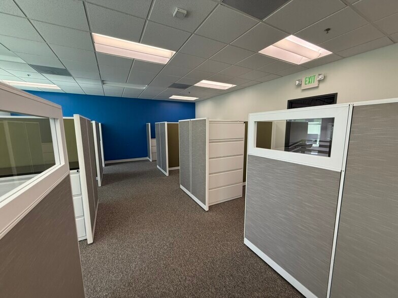 More Photos Of 15823 W Monte St, Sylmar Warehouse For Sale