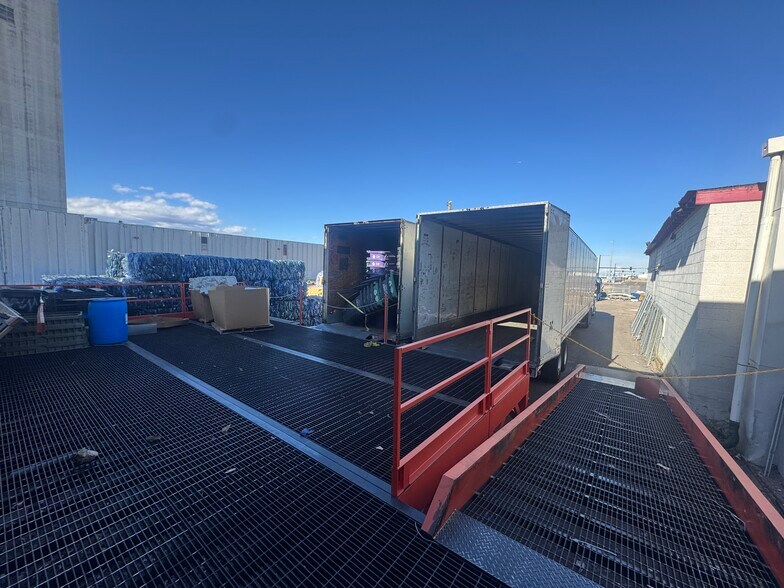 More Photos Of 3600 E 45th Ave, Denver Manufacturing For Sale