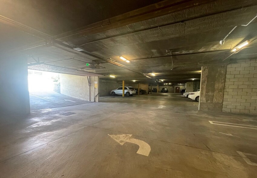 More Photos Of 818 N Pacific Ave, Glendale Unknown For Lease