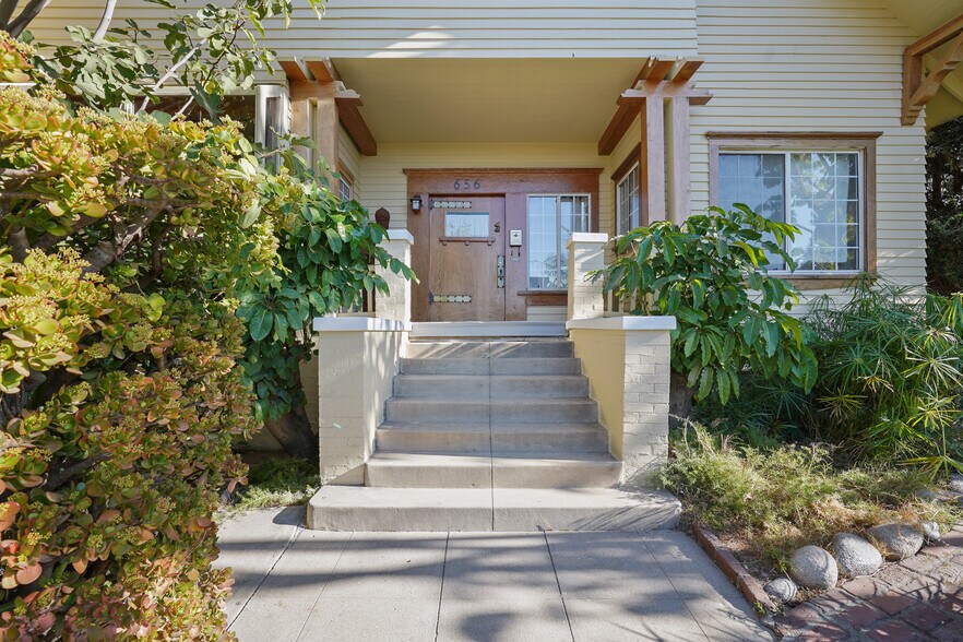 More Photos Of 656 Parkman Ave, Los Angeles Apartments For Sale