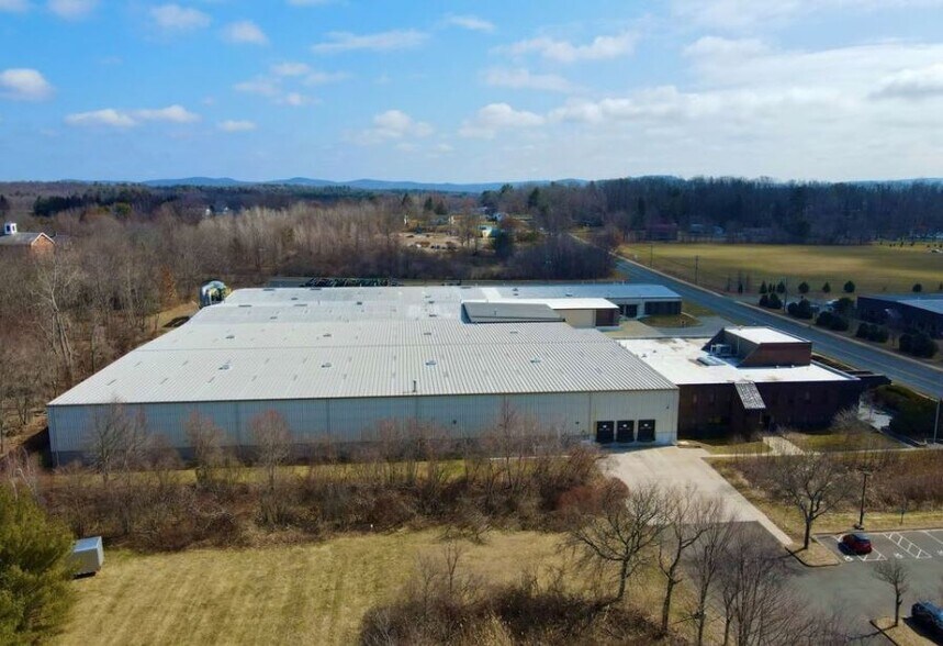 More Photos Of 215 Moody Rd, Enfield Manufacturing For Lease