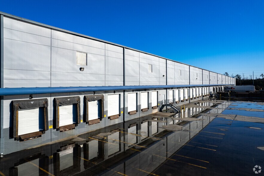 More Photos Of 102 Norwest Ct, Pooler Warehouse For Lease