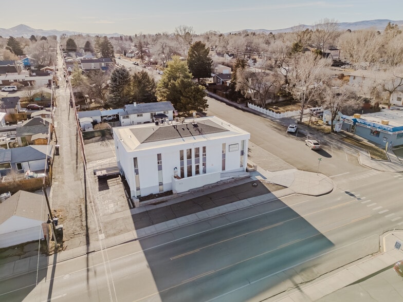More Photos Of 975 5th St, Elko Office For Lease