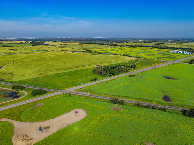 More Photos Of 55564 Range Road 210, Strathcona County Land For Sale