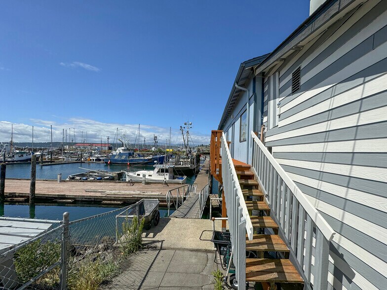 More Photos Of 2503 Washington Street, Port Townsend Specialty For Sale