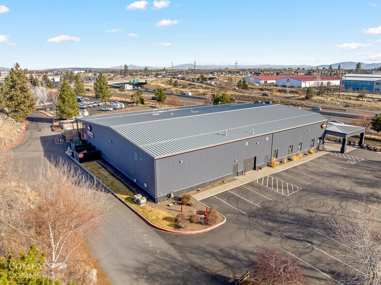 More Photos Of 63028 Sherman Rd, Bend Warehouse For Lease