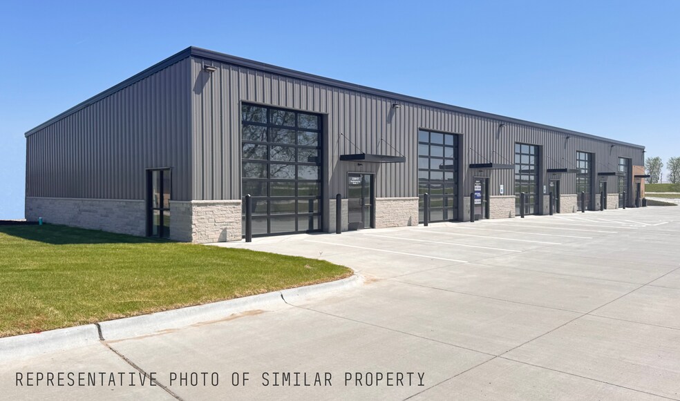 More Photos Of 220th Street & Highway 6, Gretna Service For Sale