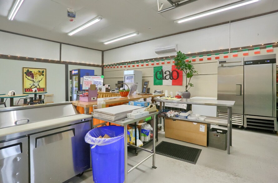 More Photos Of 115 W Main St, Evans City Freestanding For Sale