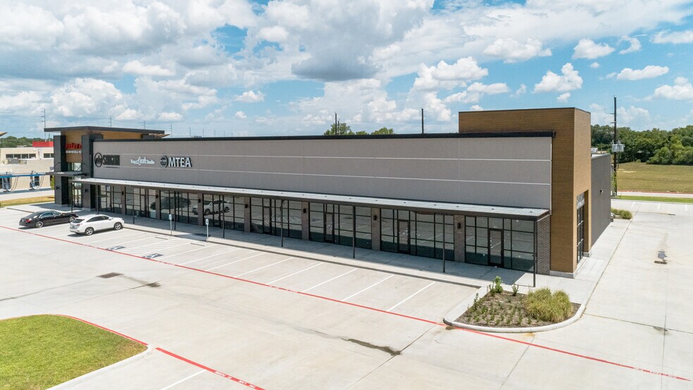 More Photos Of 12647 Tomball Pky, Houston General Retail For Lease