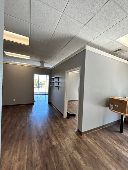 More Photos Of 4470 Yankee Hill Rd, Rocklin Flex For Lease