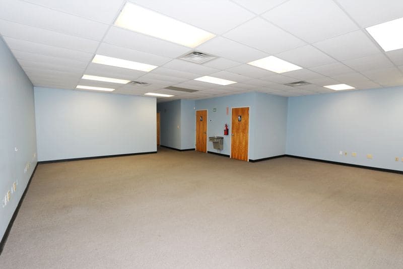 More Photos Of 1097 Highway 101 S, Greer Flex For Lease