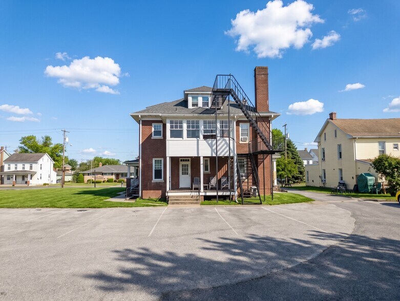 More Photos Of 359 Main St, Mcsherrystown Multifamily For Sale