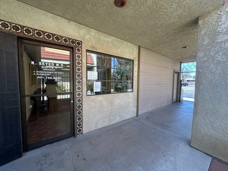 More Photos Of 750 E Latham Ave, Hemet Medical For Sale