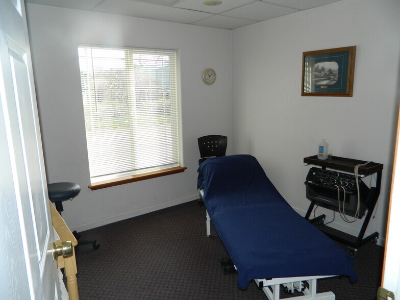 More Photos Of 2345 Biehn St, Klamath Falls Healthcare For Sale