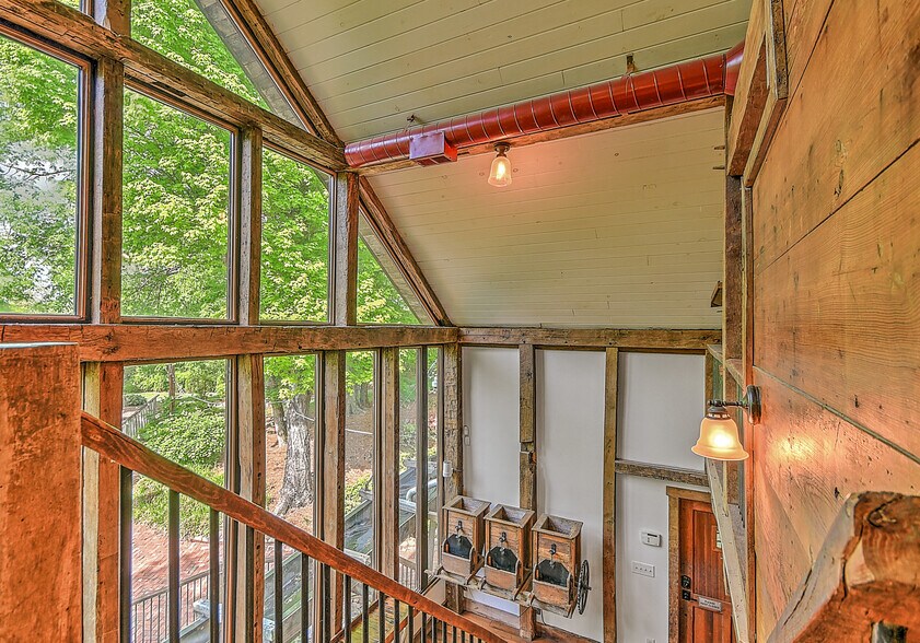 More Photos Of 715 Carson Creek Rd, Limestone Specialty For Sale