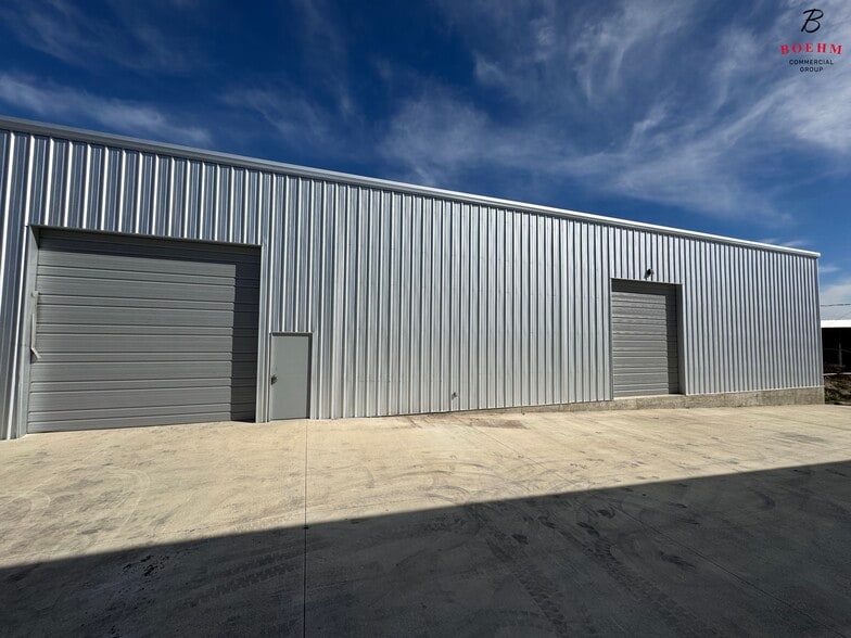 More Photos Of 48 Worth Dr, Boerne Industrial For Lease