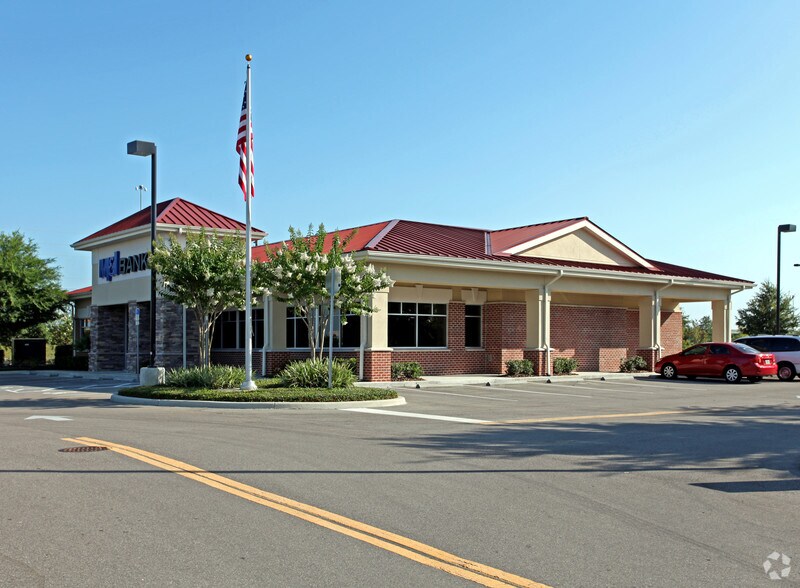 Primary Photo Of 1381 Rinehart Rd, Sanford General Retail For Sale