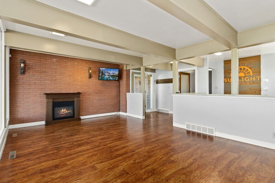 More Photos Of 2120 Logan Ave, Cheyenne Healthcare For Sale