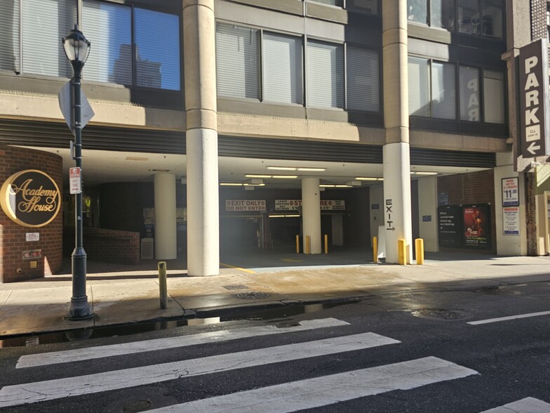 Primary Photo Of 1422-26 Locust Street #PARKING @ 15th, Philadelphia Parking Garage For Sale