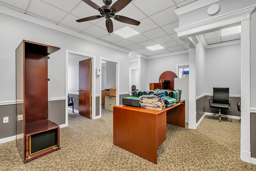 More Photos Of 222 Outwater Ln, Garfield Office For Lease