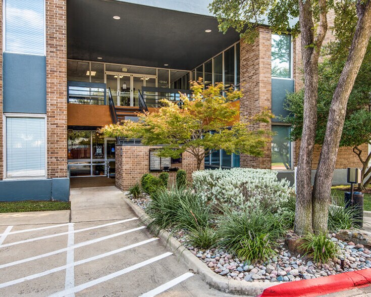More Photos Of 13150 Coit Rd, Dallas Office For Lease