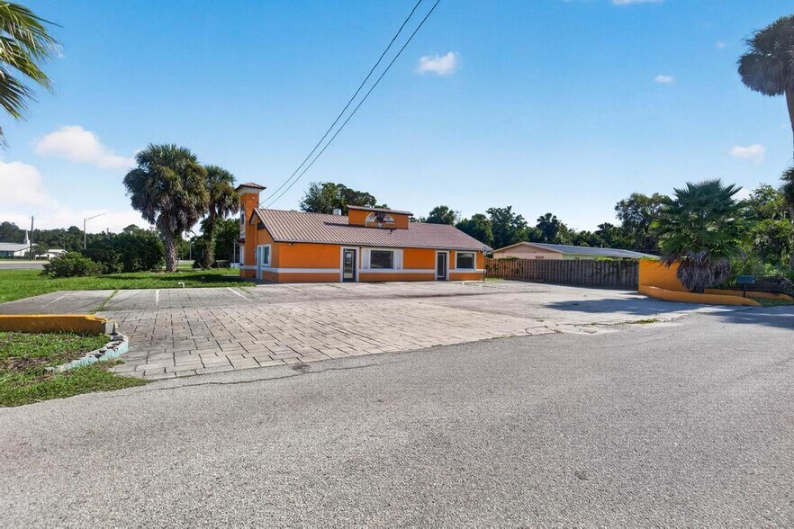 More Photos Of 102 Phillips Dairy Rd, Palatka Restaurant For Sale