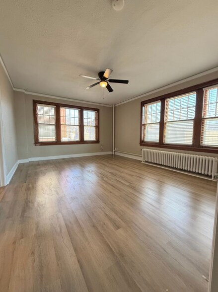 More Photos Of 631 S 4th St, Springfield Apartments For Sale