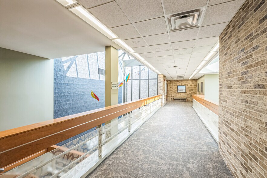 More Photos Of 1717 Shaffer St, Kalamazoo Medical For Lease