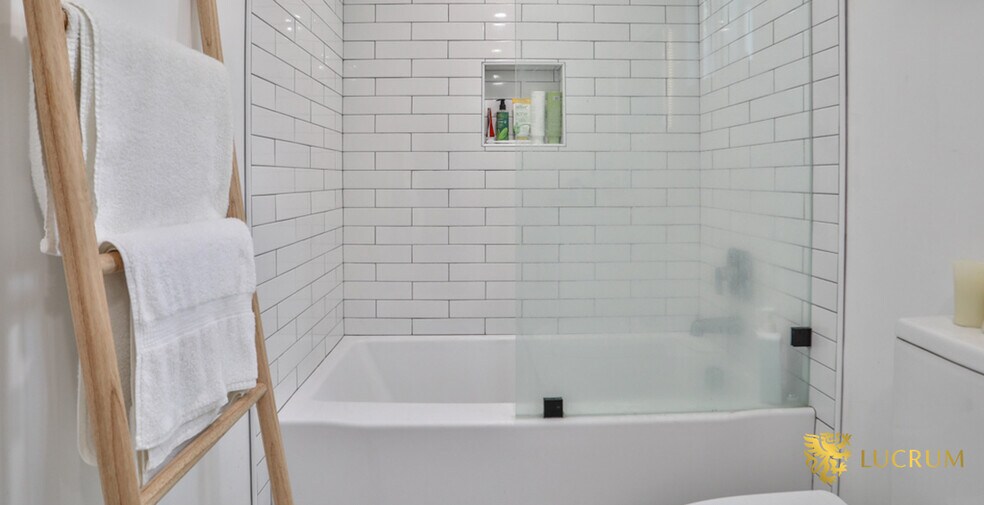 More Photos Of 6060 La Prada, Los Angeles Apartments For Sale