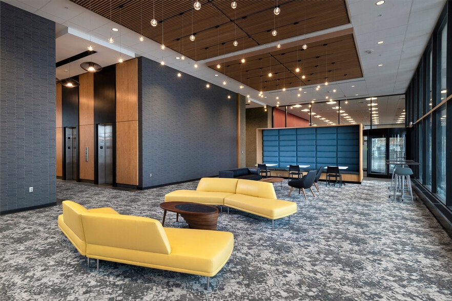 More Photos Of 1300 S Clinton St, Fort Wayne Office For Lease