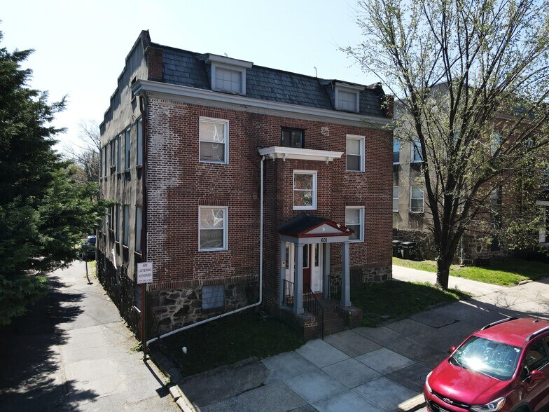 Primary Photo Of 601 Whitelock St, Baltimore Apartments For Sale