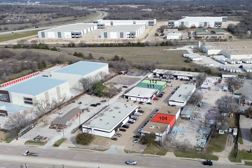More Photos Of 3401 E University Dr, Denton Showroom For Lease