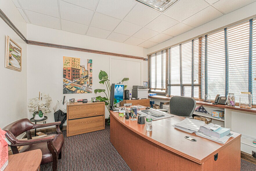 More Photos Of 1751 Bath Ave, Brooklyn General Retail For Lease