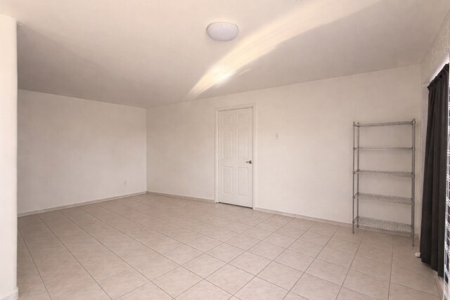 More Photos Of 714 1st Ave SW, Largo Apartments For Sale