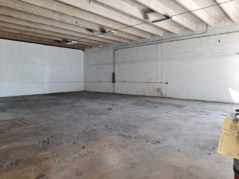 More Photos Of 6900-6930 NW 46th St, Miami Warehouse For Lease