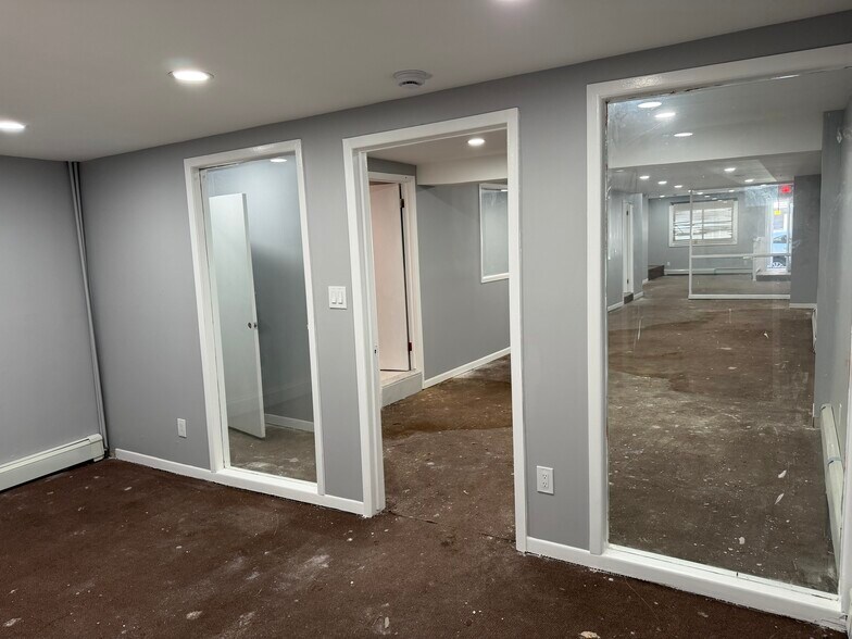 More Photos Of 635 Newark Ave, Jersey City Storefront Retail Residential For Lease