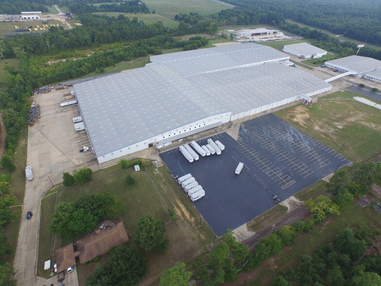 More Photos Of 2938 Brown Rd, Marshall Warehouse For Lease