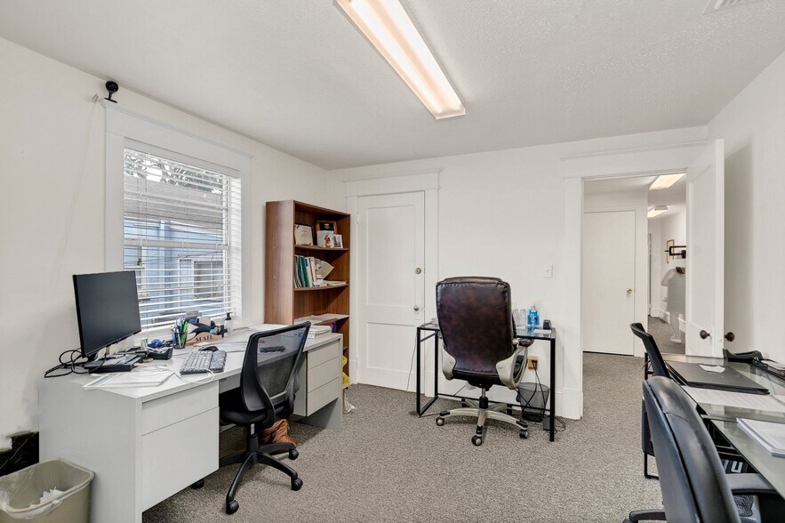 More Photos Of 1400 E Robinson St, Orlando Medical For Sale